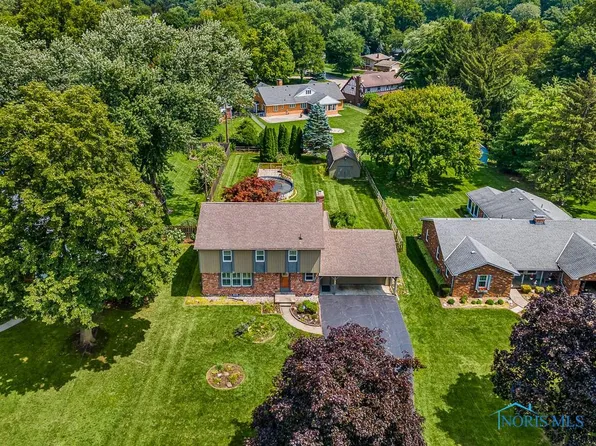 1735 Green Valley Dr, Toledo, OH 43614