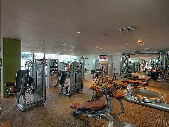 4th image of 900 Biscayne Blvd APT 2809