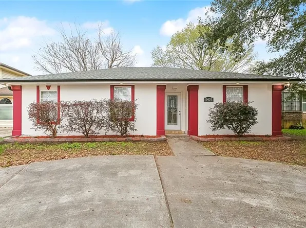 5431 Norgate Dr, New Orleans, LA 70127