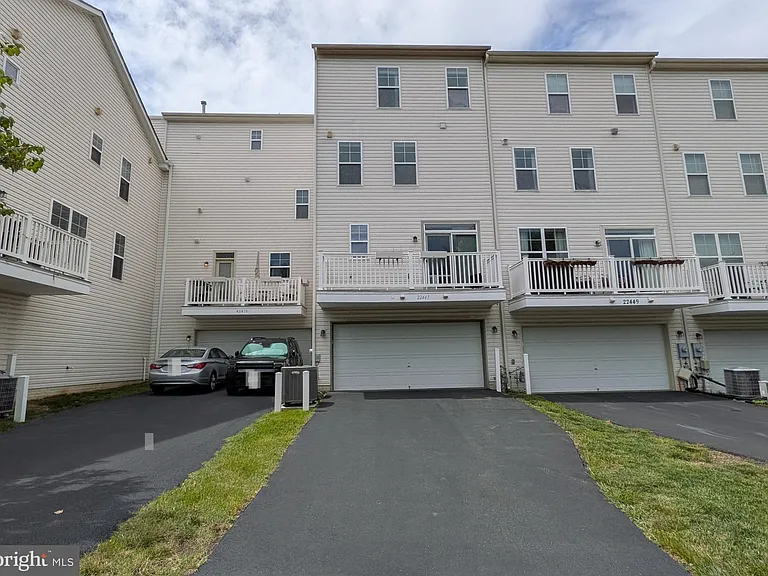 22447 Verde Gate Ter — Photo 53