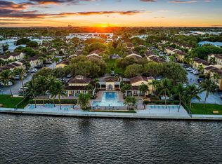1045 Lake Shore Dr APT 104, Lake Park, FL 33403