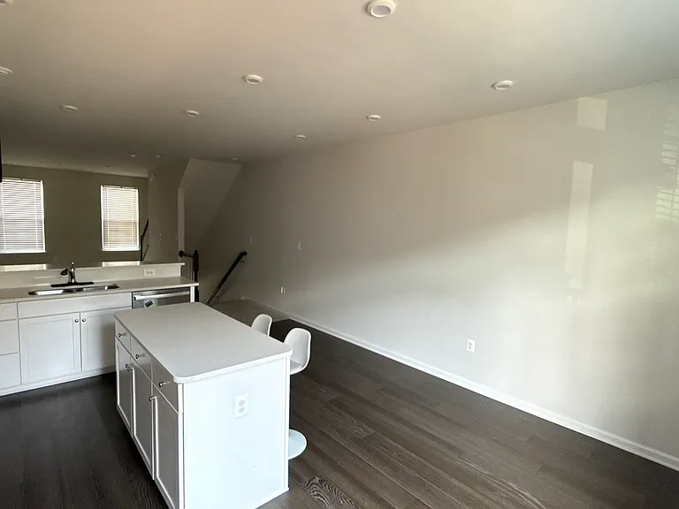 1030 Alum Spring Rd — Photo 11