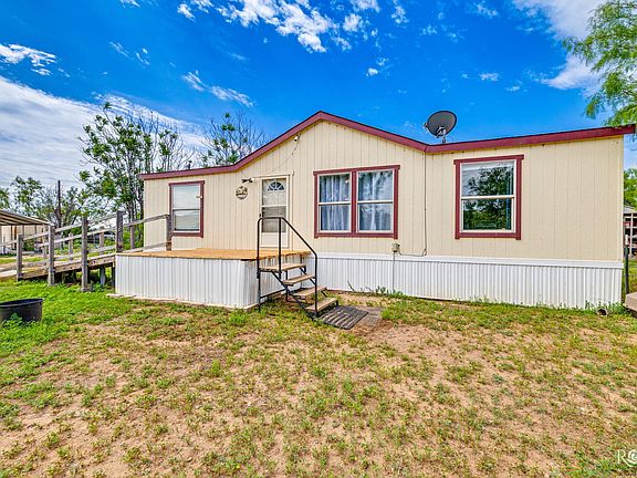 3rd image of 11833 Pin Oak Rd
