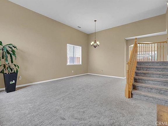 3rd image of 1716 Cobblestone Dr