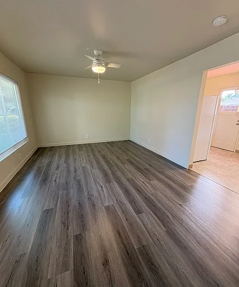 539 Chiquita Ave — Photo 4