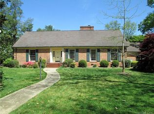 2000 Cloister Dr, Charlotte, NC 28211