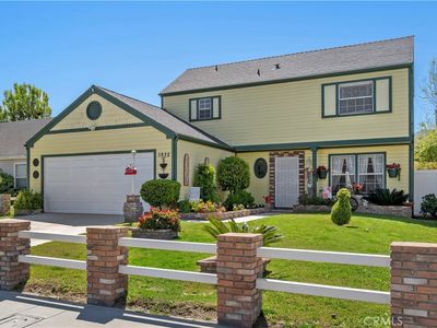 1932 Cherry Wood Ln, Colton, CA, 92324