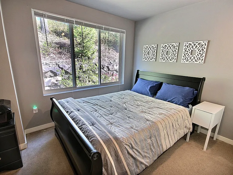 23300 SE Black Nugget Rd #G3 — Photo 11