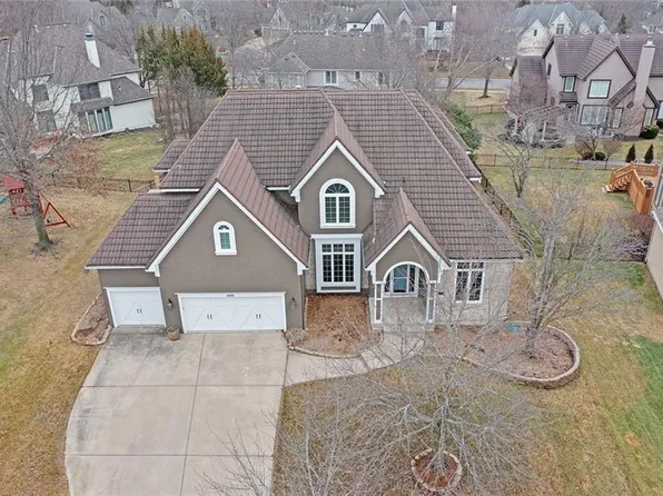 4005 W 149th St, Leawood, KS 66224