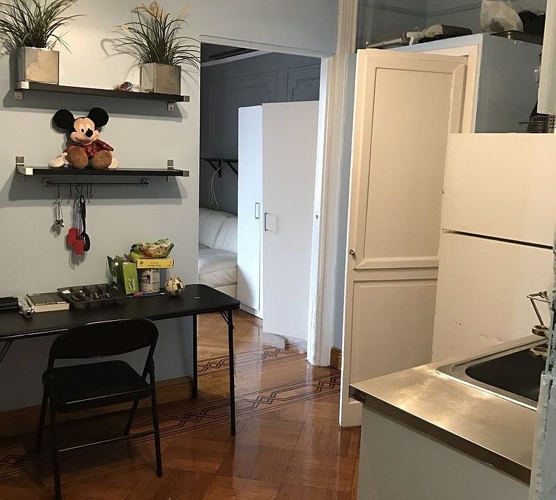 2nd image of 647 Flatbush Ave