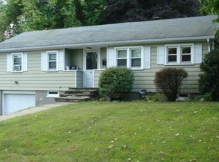 44 Paton Rd, Shrewsbury, MA 01545