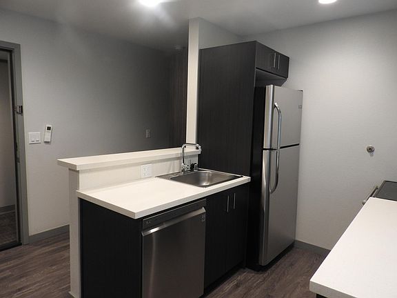 4th image of 1317 F St APT 7