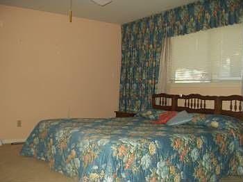 2nd image of 8402 Braes Meadow Dr