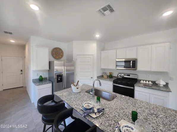 9343 W Huisache Trl, Marana, AZ 85653