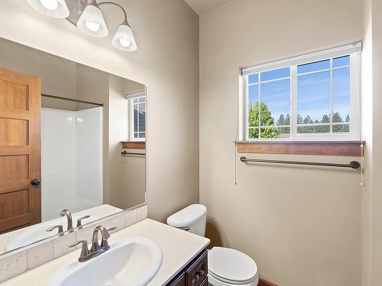 1206 N Monticello St — Photo 33