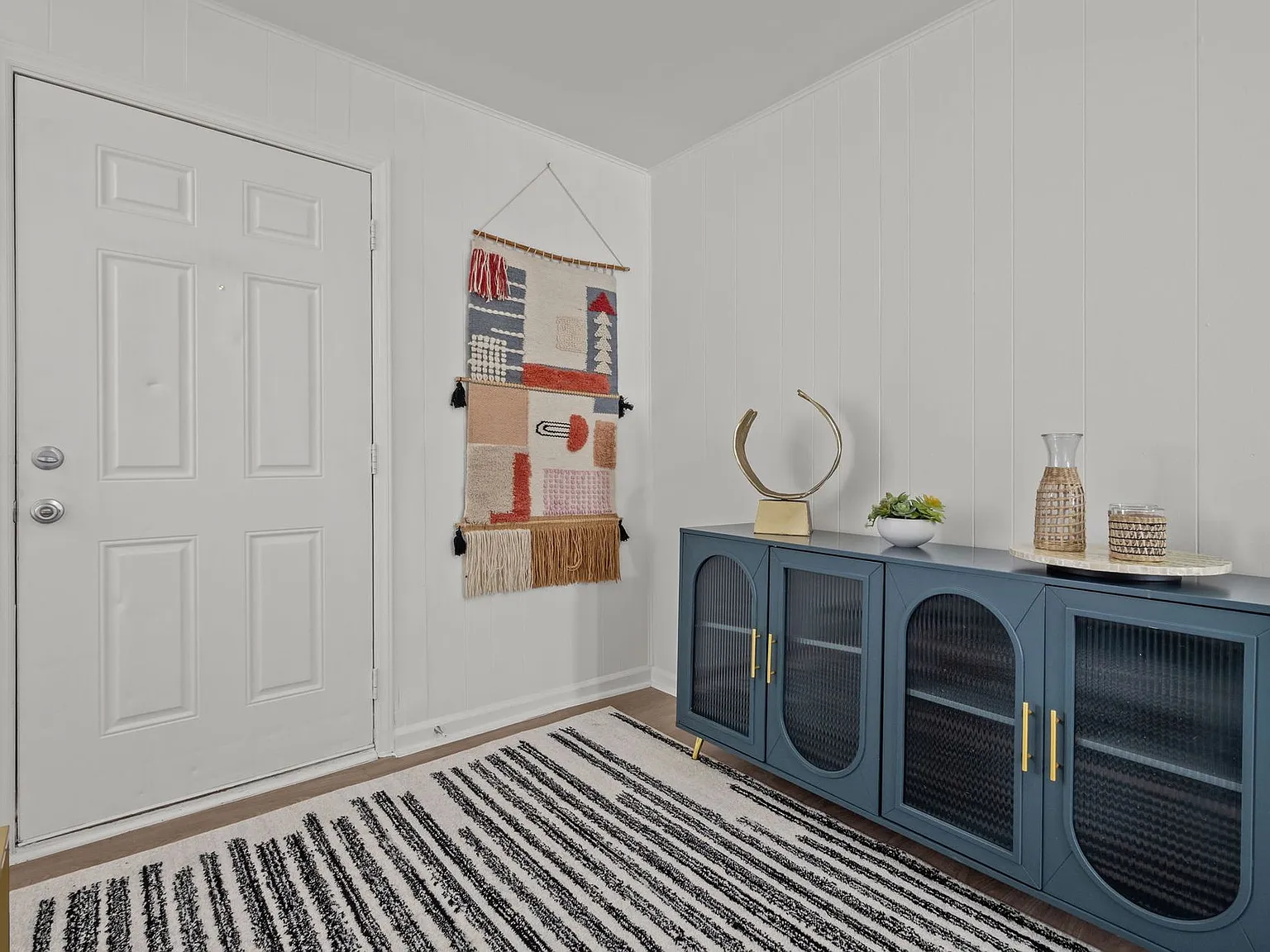 1 Bedroom/ 1 Bath apartment in the heart of Durham. — Photo 2