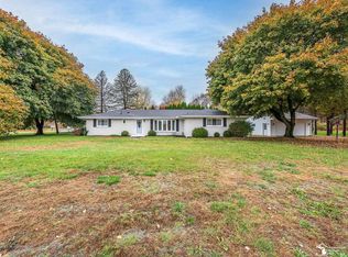 8901 Jackman Rd, Temperance, MI 48182