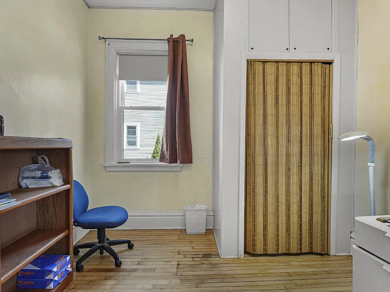 939 Spaight St — Photo 3