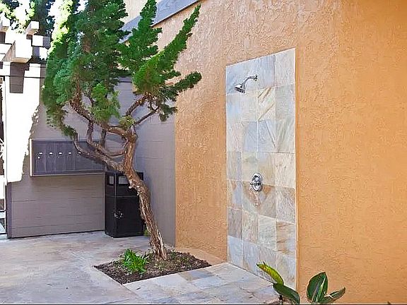 3rd image of 2515 Camino Del Mar #1050653