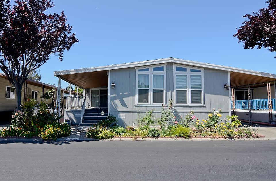 1st image of 3063 Oakbridge Dr #3063