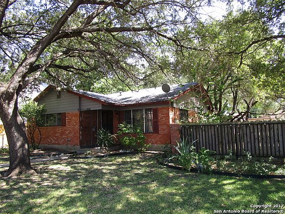 4th image of 350 Walton Ave