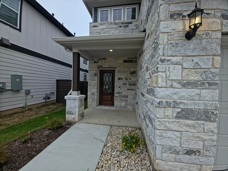 337 Foresail Rd — Photo 2