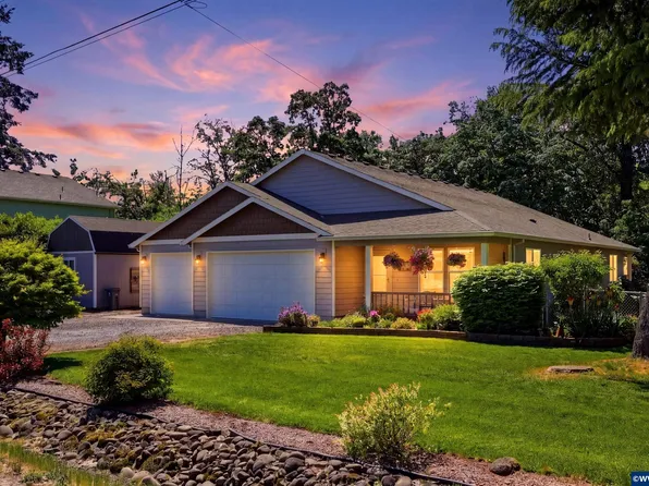25757 SE Frog Pond Ln, Eagle Creek, OR 97022