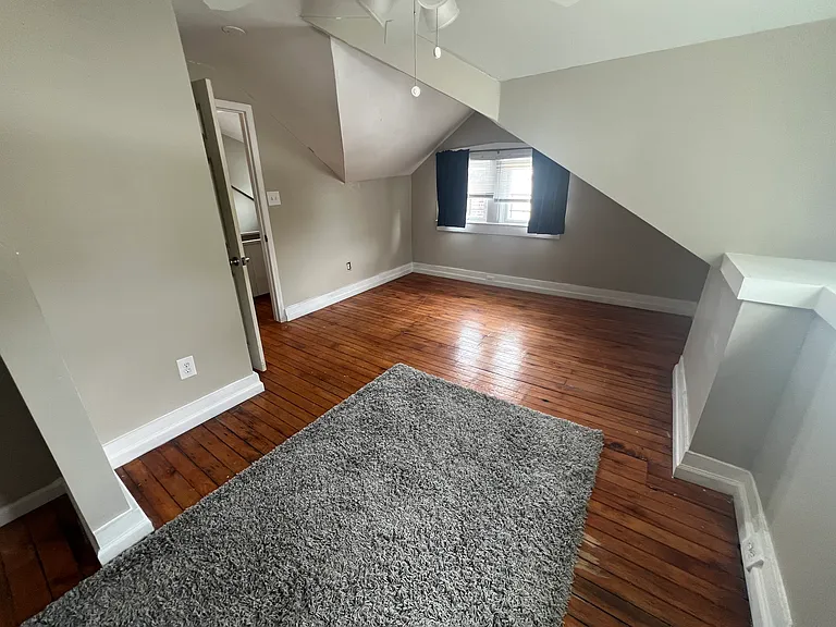 2427 W Clifton Ave #1 — Photo 12