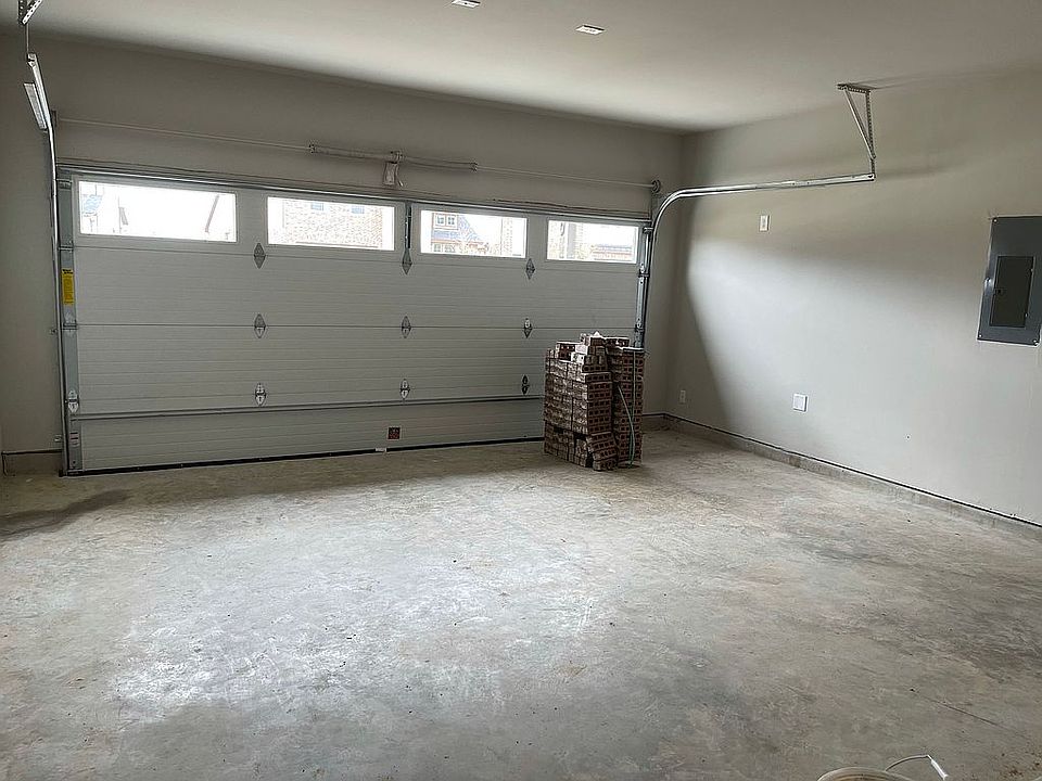 1st image of 28315 Hannahs Harbor Ln
