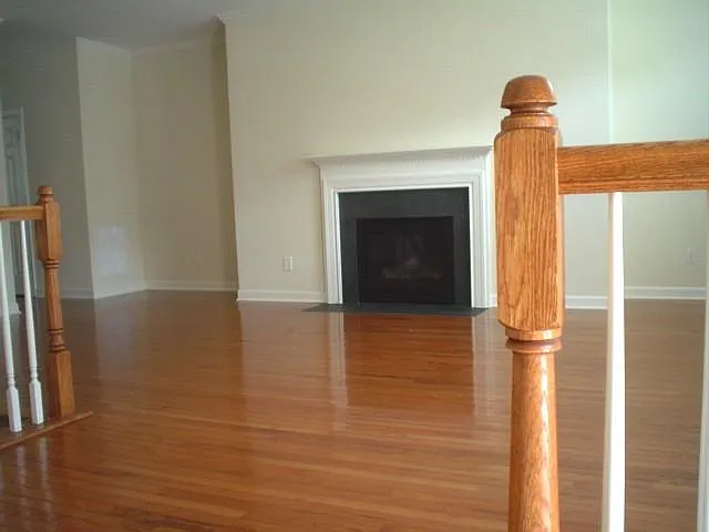 3121 Hudson Hill Ln — Photo 4