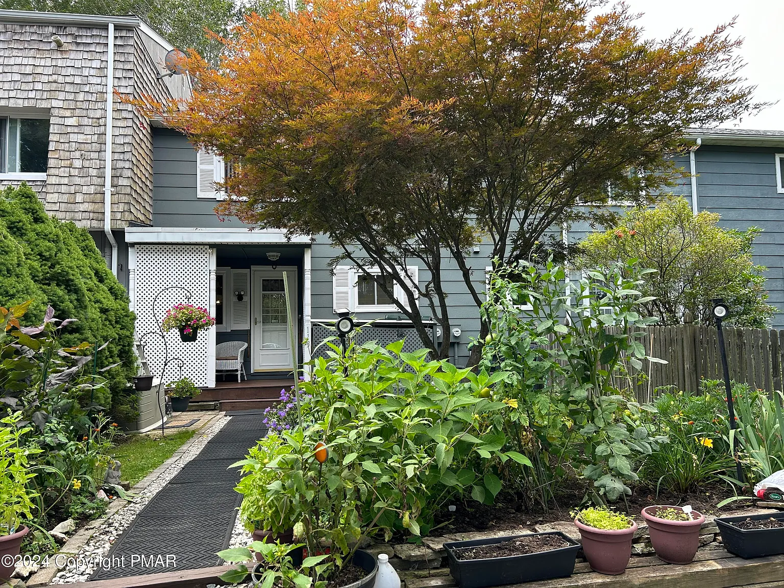 113 Fairway Dr photo 1