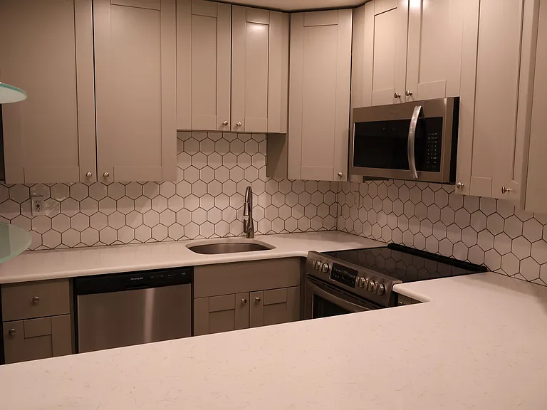 7430 John F Kennedy Blvd #103 — Photo 8