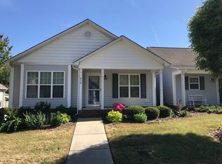610 Winding Wood Dr, Clayton, NC 27520