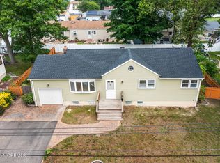 49 Stratford Dr, Brick, NJ 08724