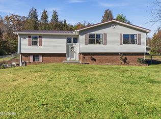 148 Batley Loop Rd, Clinton, TN 37716