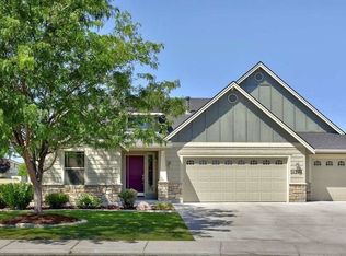 11592 W Giants Dr, Boise, ID 83709