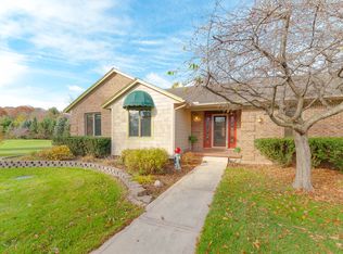 12190 Heather Ct, Davisburg, MI 48350