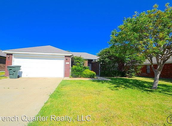 2nd image of 4103 Esta Lee Ave