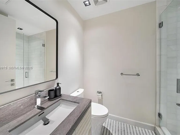 700 NE 26th Ter #3901 — Photo 36