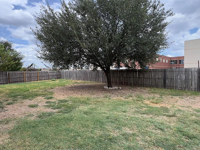 357 Nottingham Loop — Photo 17