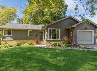 816 30th St, West Des Moines, IA 50265
