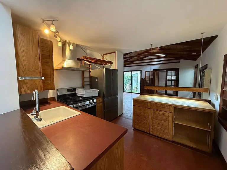 430 Altair Pl — Photo 19