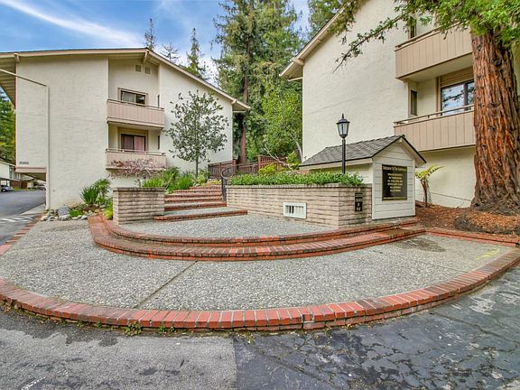 3rd image of 20800 4th St APT 9