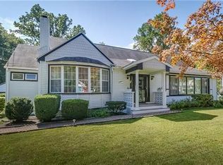 42 W Hickory St, Spring Valley, NY 10977