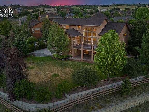 3rd image of 1077 Crystal Basin Dr