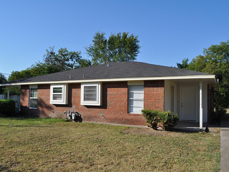 1st image of 108 Ennis St