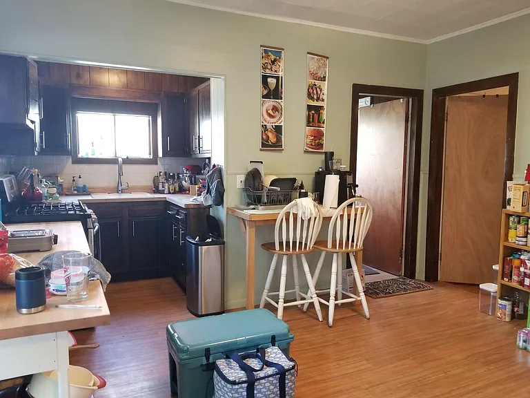 27 Warner St #1 — Photo 11