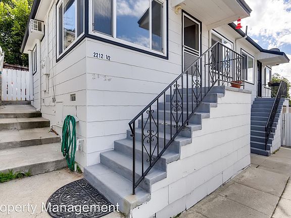5th image of 2212 Glendale Blvd #8307830