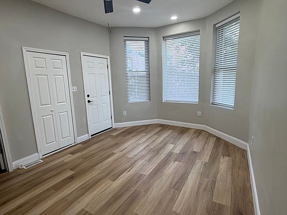 4th image of 1824 S Harding Ave Unit 1
