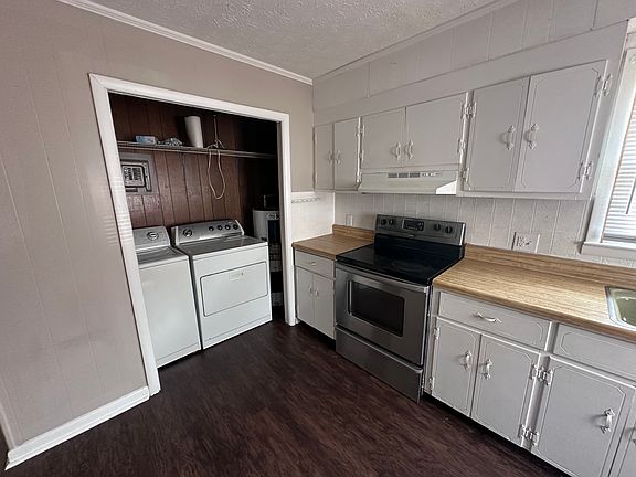 3rd image of 1540 Catawba Ter #2
